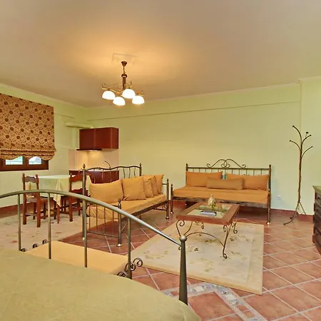 Hotel Filoxenia Tegeas 3*